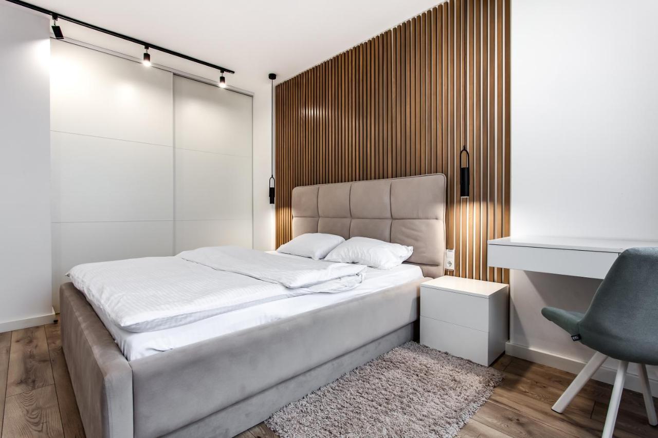 Vip Apartments Lviv Exterior photo
