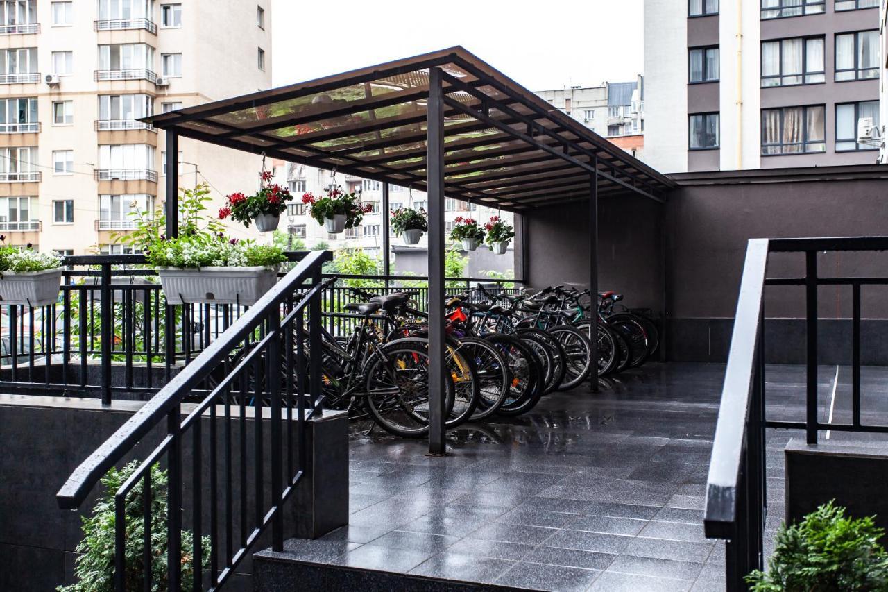 Vip Apartments Lviv Exterior photo